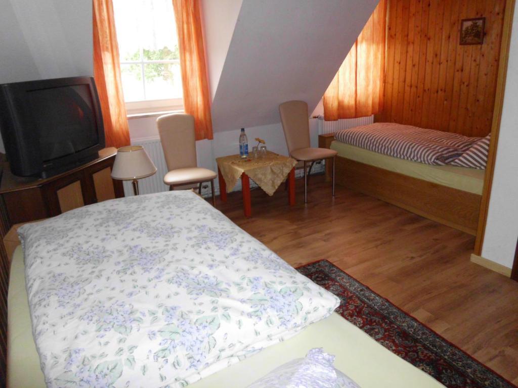 נורטהיים Hotel Zum Ruecking חדר תמונה